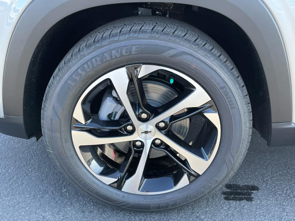 new 2026 Chevrolet Trax car, priced at $23,495