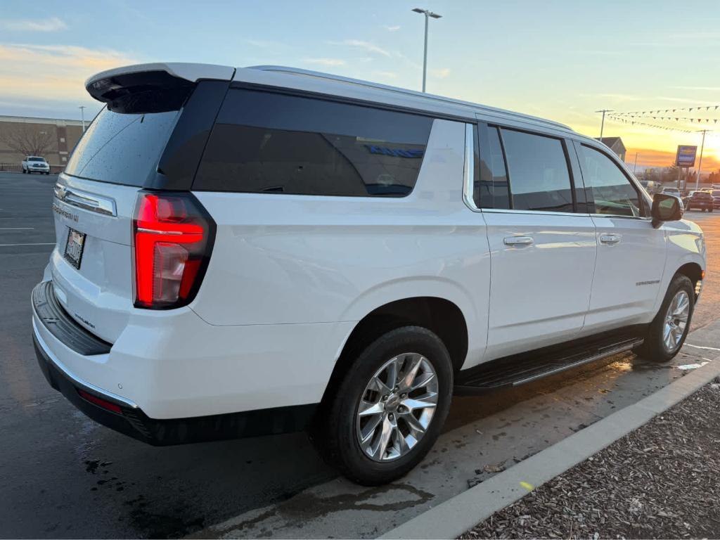 used 2024 Chevrolet Suburban car