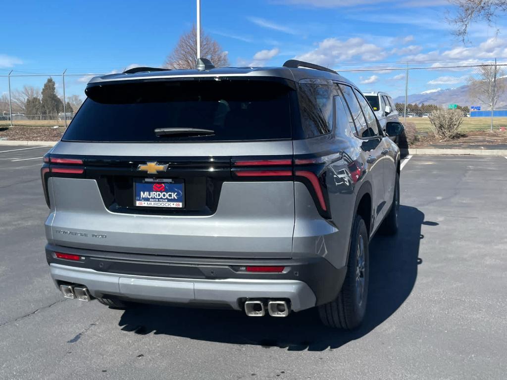 new 2026 Chevrolet Traverse car, priced at $46,020