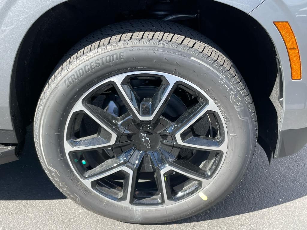 new 2026 Chevrolet Suburban car, priced at $86,260