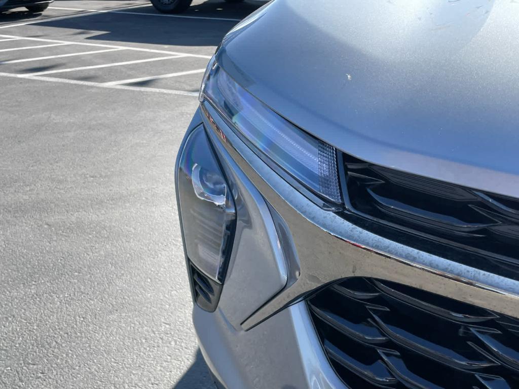 new 2026 Chevrolet Trax car, priced at $26,925