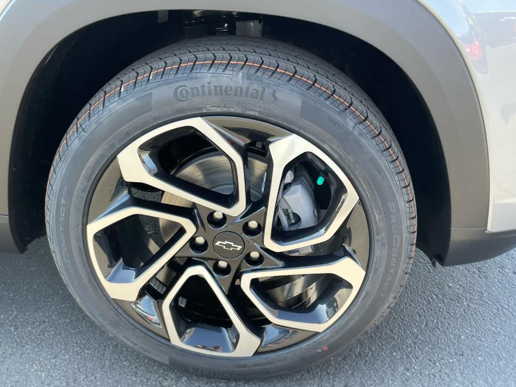 new 2026 Chevrolet Trax car, priced at $26,925