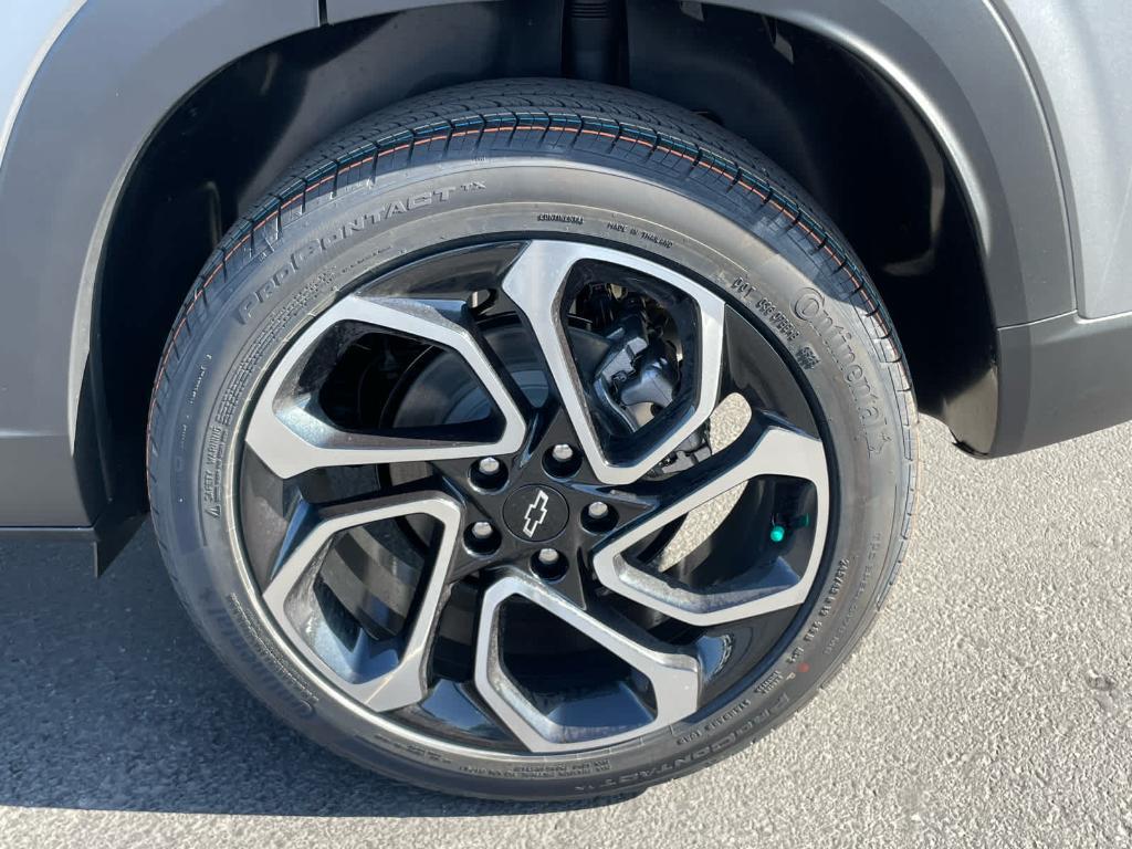 new 2026 Chevrolet Trax car, priced at $26,925