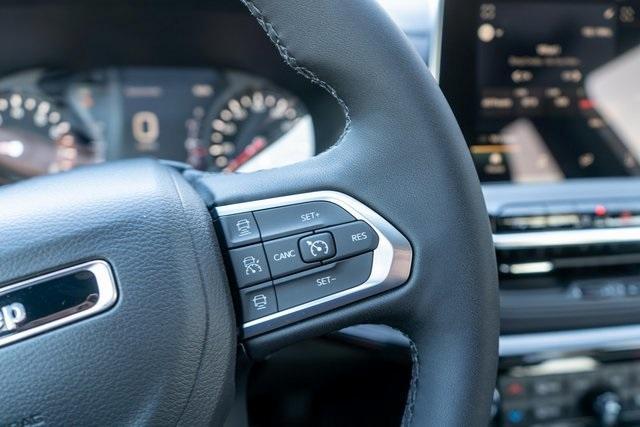 new 2026 Jeep Compass car, priced at $35,999