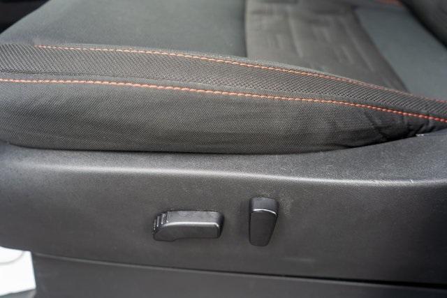 used 2022 Nissan Frontier car, priced at $30,999