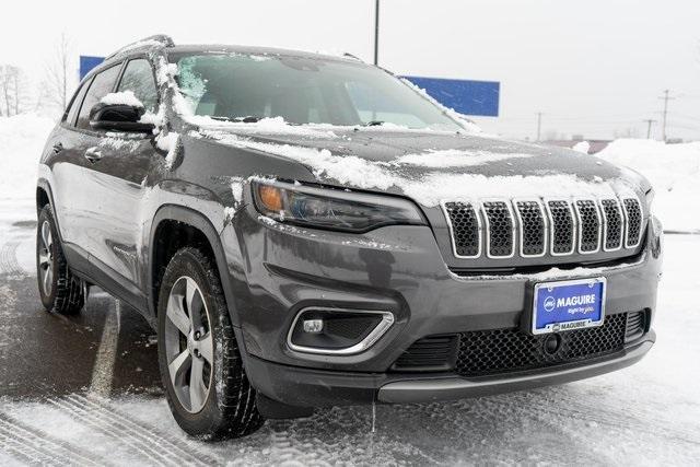 used 2022 Jeep Cherokee car, priced at $24,999