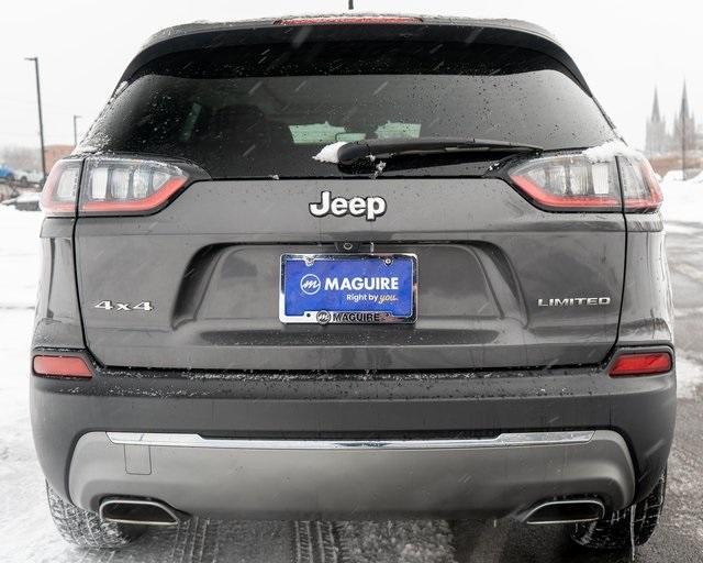 used 2022 Jeep Cherokee car, priced at $24,999