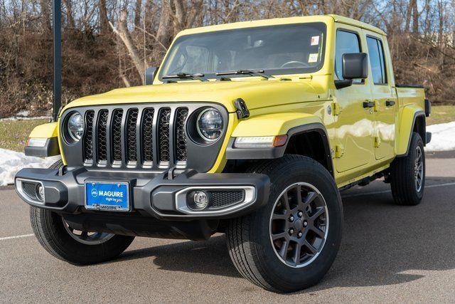 used 2023 Jeep Gladiator car, priced at $34,499