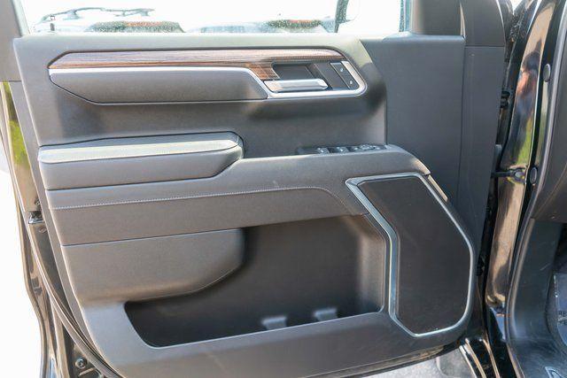 used 2025 Chevrolet Silverado 1500 car, priced at $42,999