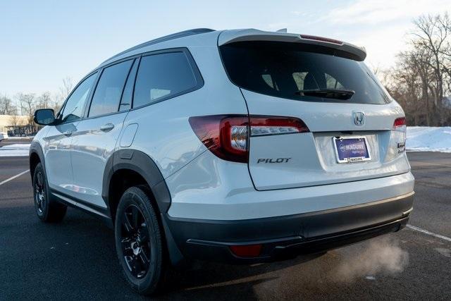 used 2022 Honda Pilot car, priced at $30,999