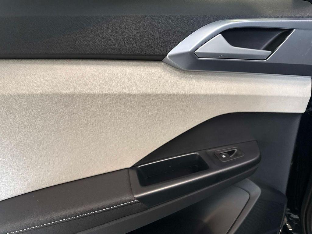 new 2026 Volkswagen Taos car, priced at $34,655