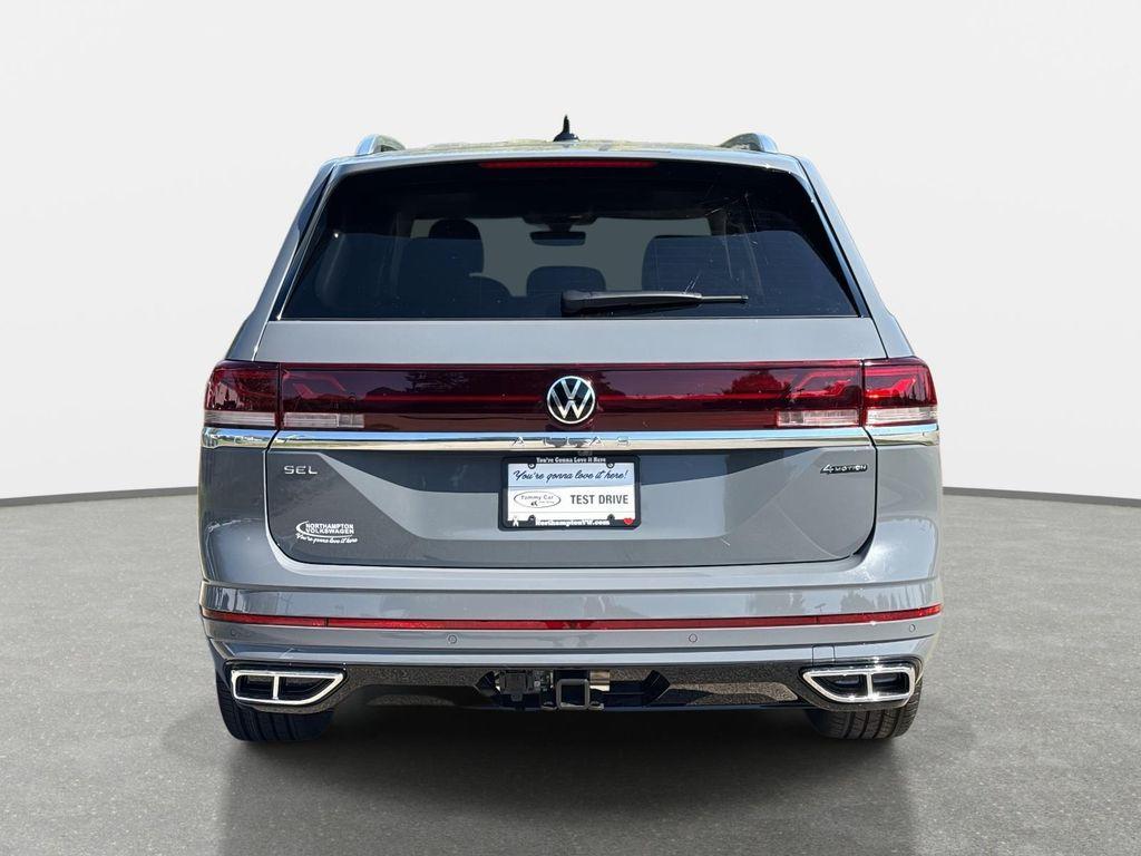new 2026 Volkswagen Atlas car, priced at $53,702