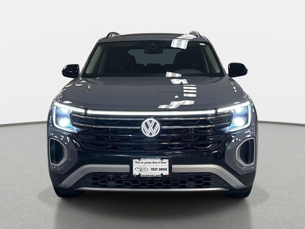 used 2025 Volkswagen Atlas car, priced at $38,985
