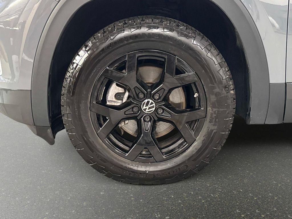 used 2025 Volkswagen Atlas car, priced at $38,985