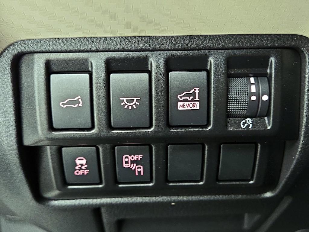 used 2022 Subaru Ascent car, priced at $27,998