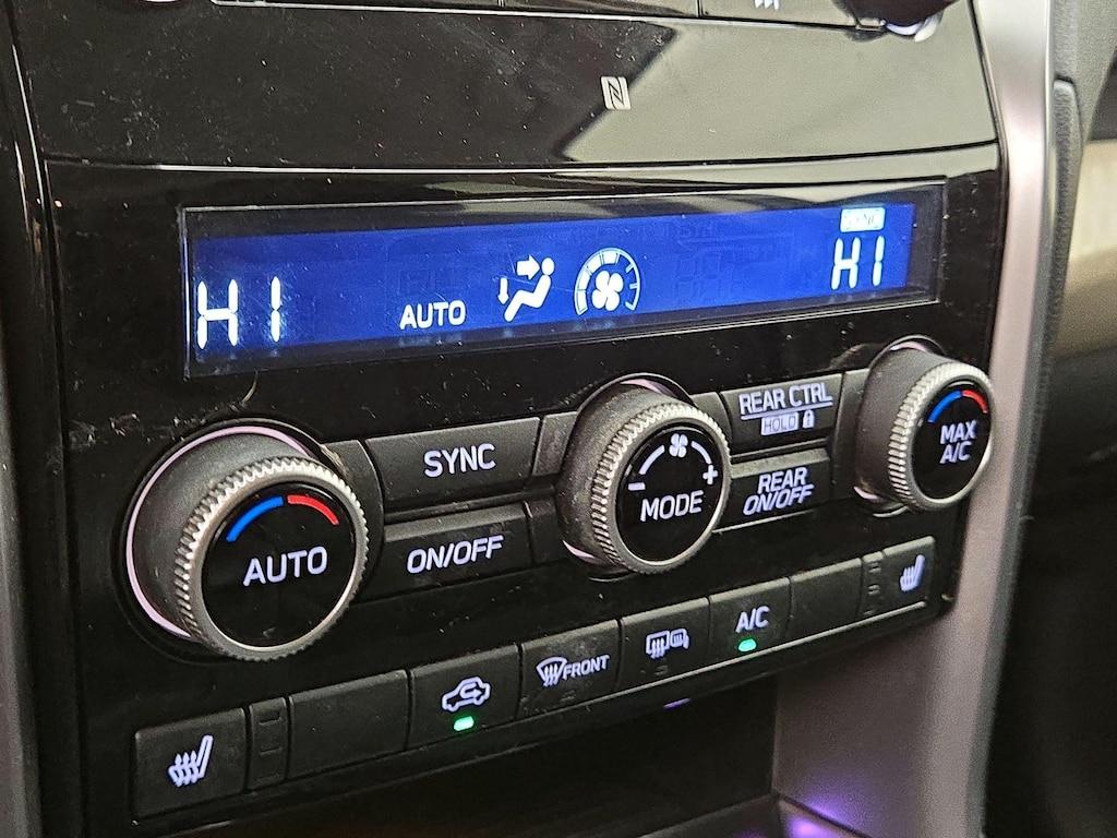 used 2022 Subaru Ascent car, priced at $27,998