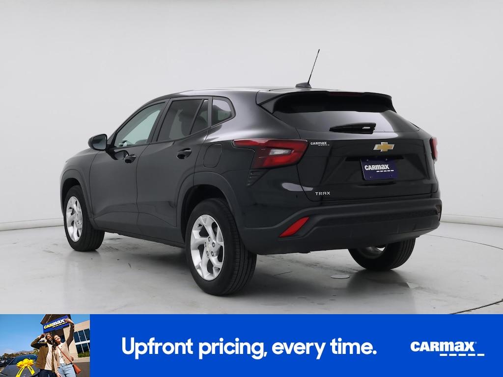 used 2025 Chevrolet Trax car, priced at $22,998