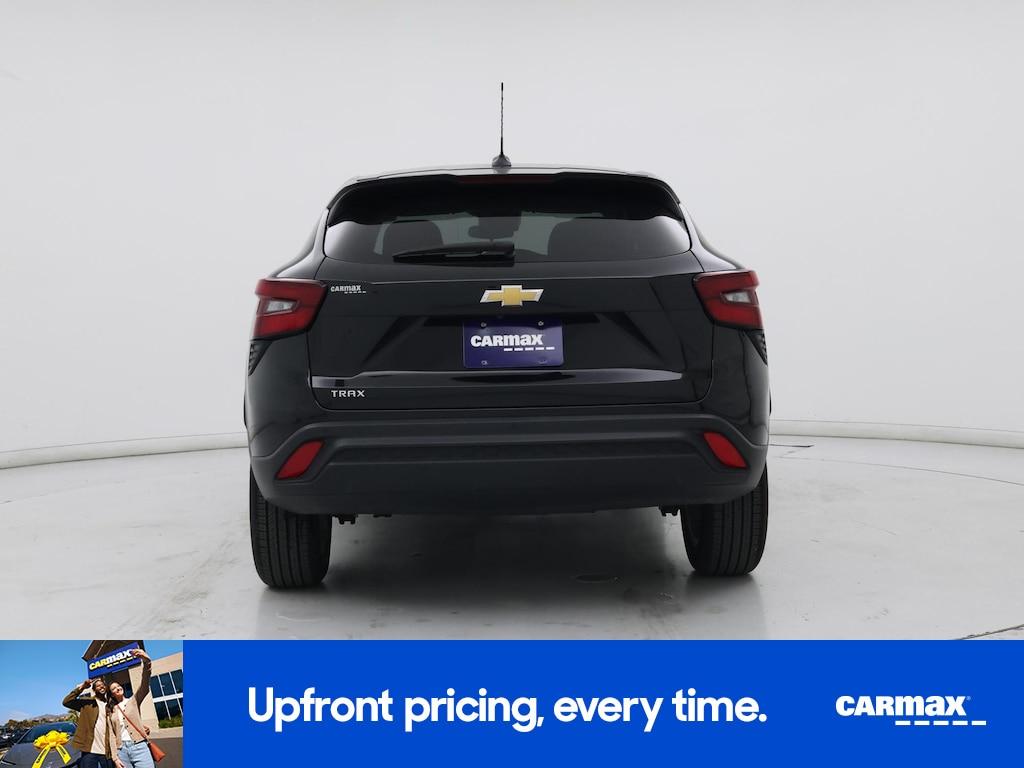 used 2025 Chevrolet Trax car, priced at $22,998
