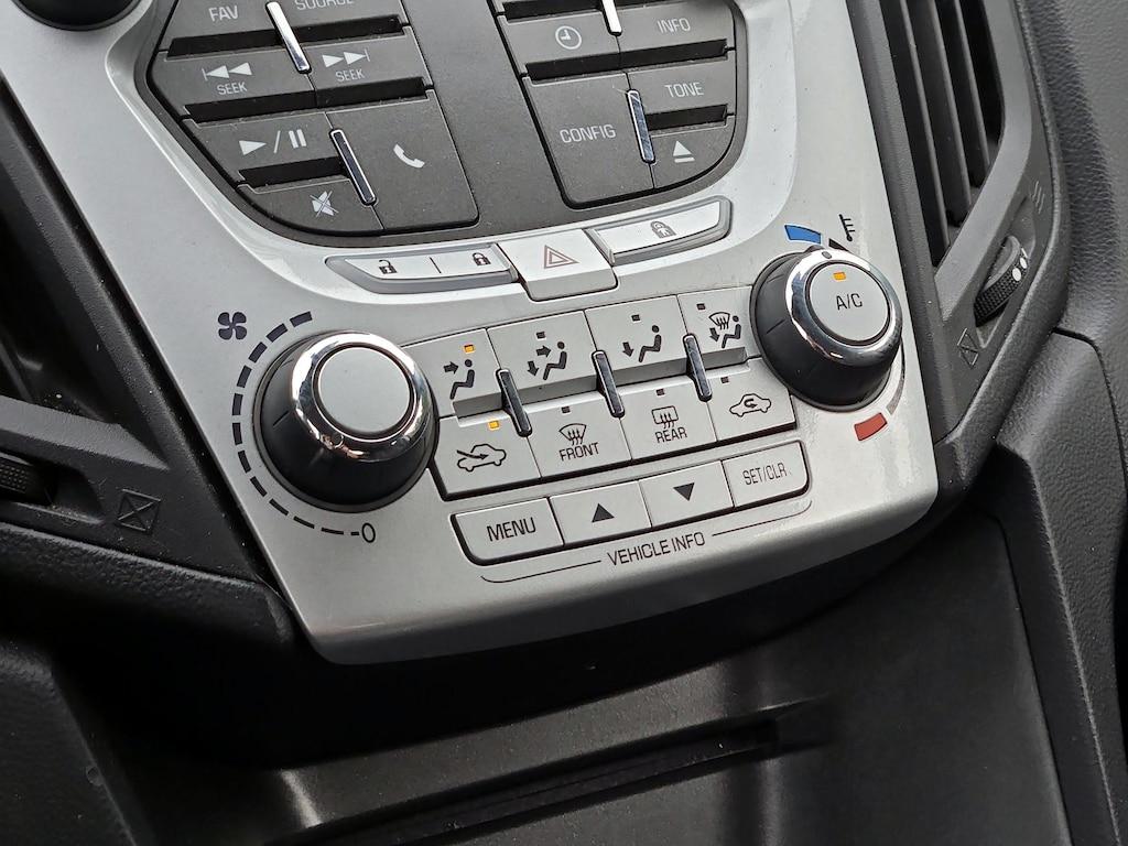 used 2015 Chevrolet Equinox car, priced at $14,599