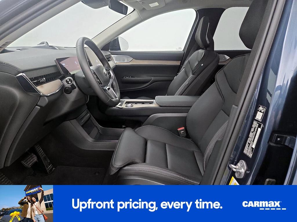 used 2025 Volvo EX90 car, priced at $59,998