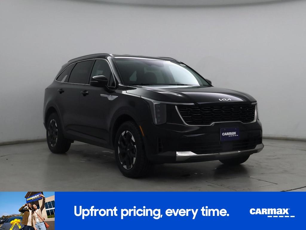 used 2024 Kia Sorento car, priced at $28,998