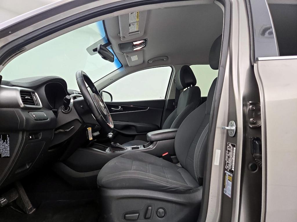 used 2016 Kia Sorento car, priced at $12,998