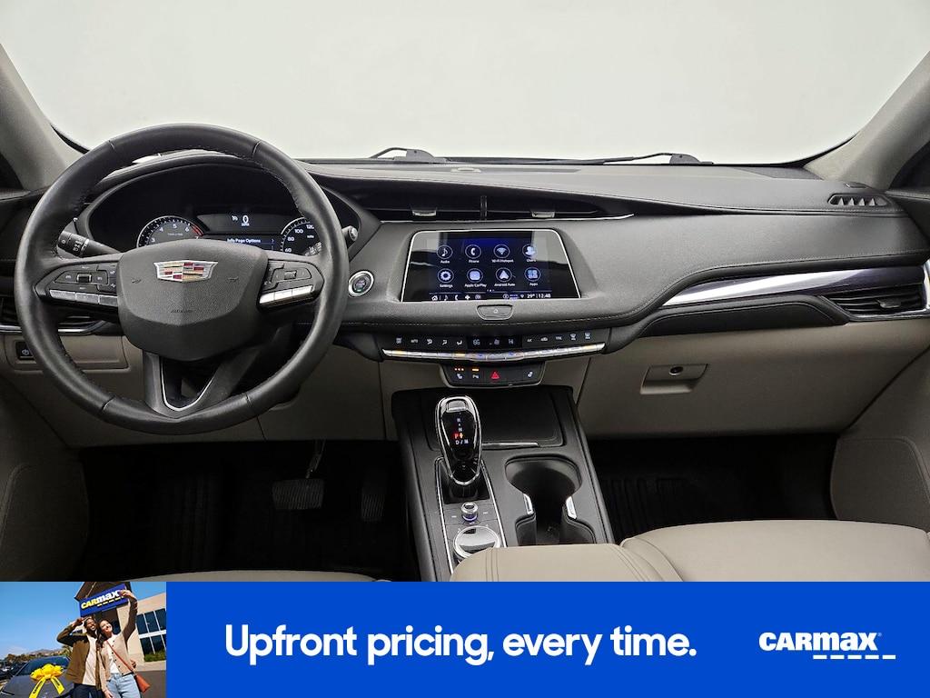 used 2022 Cadillac XT4 car, priced at $26,998