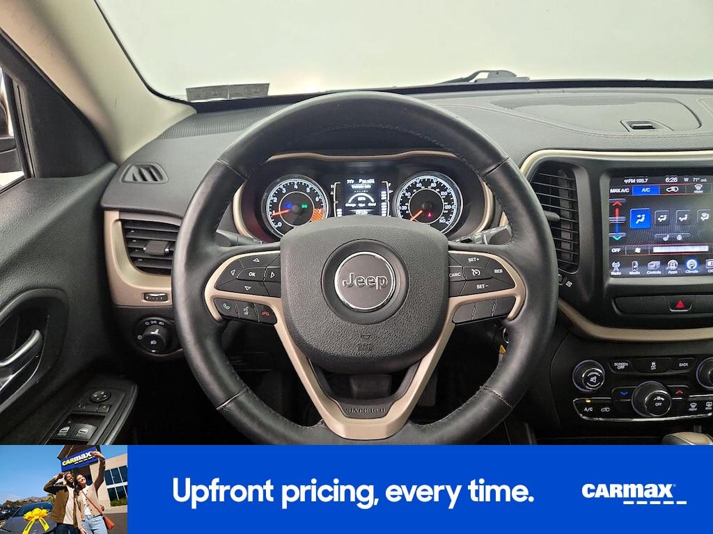 used 2014 Jeep Cherokee car, priced at $12,998