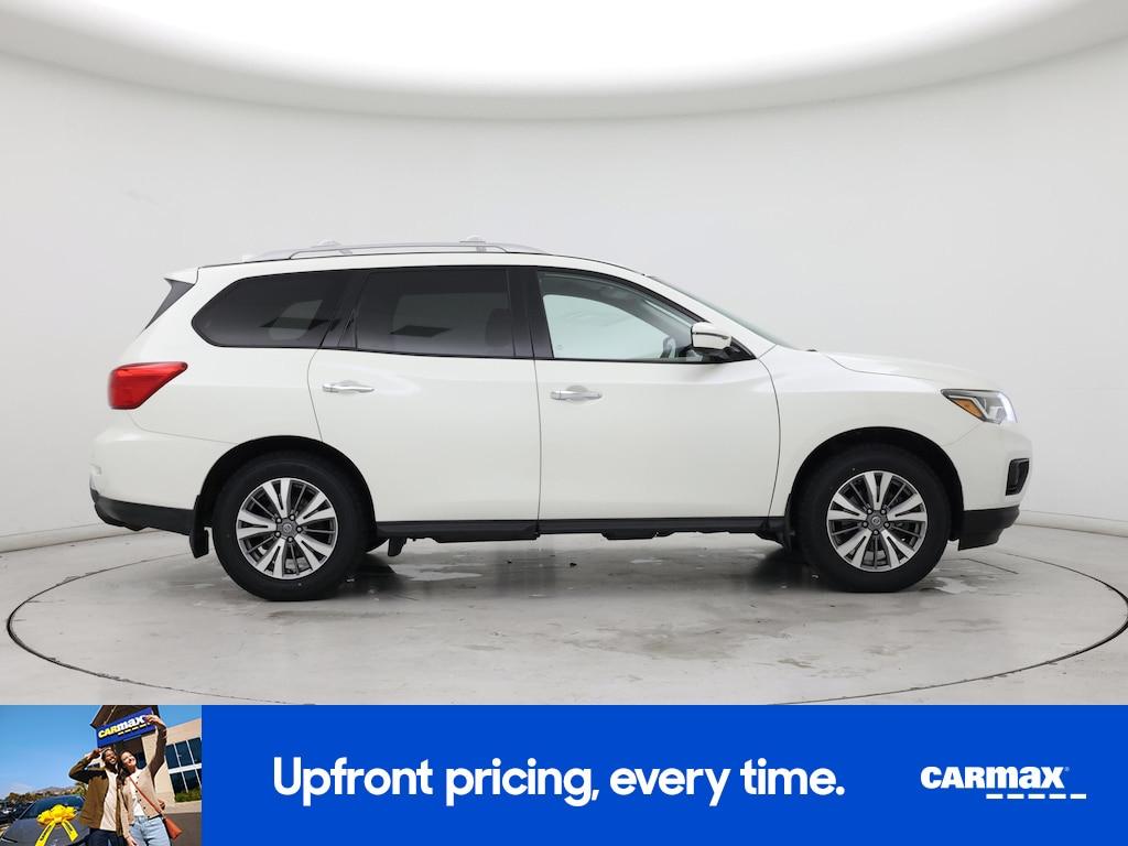 used 2020 Nissan Pathfinder car, priced at $22,998