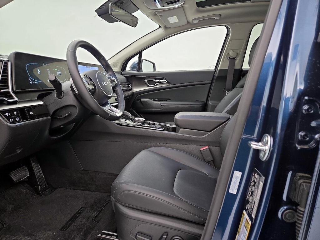 used 2025 Kia Sportage Hybrid car, priced at $33,998