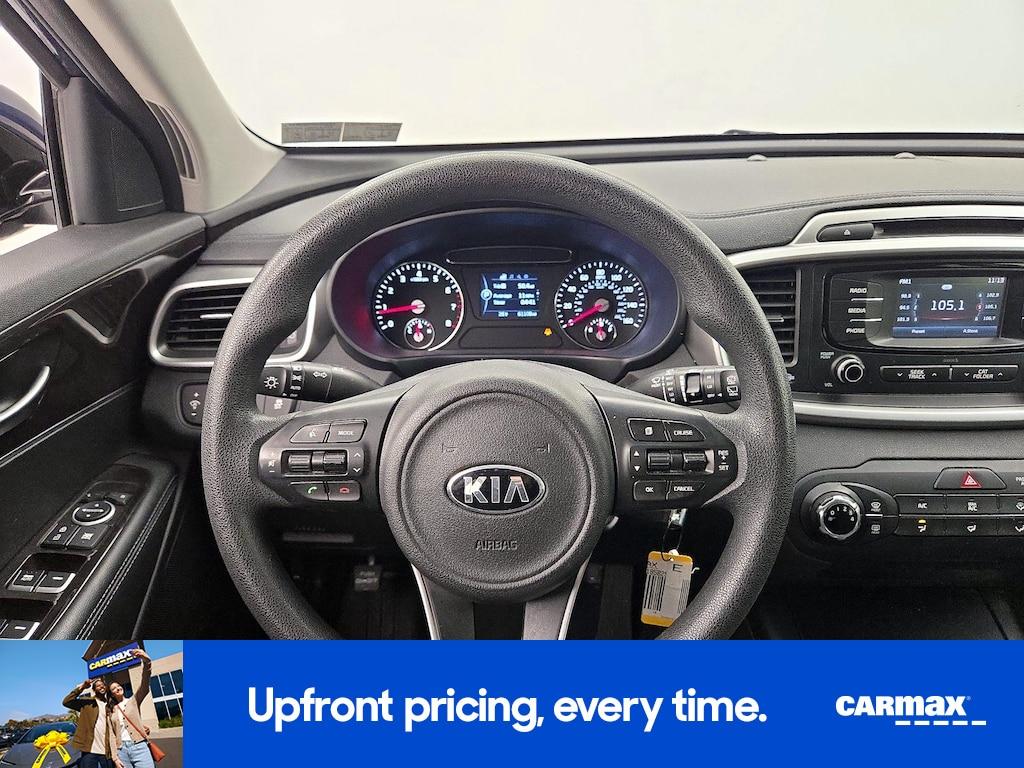 used 2016 Kia Sorento car, priced at $13,998