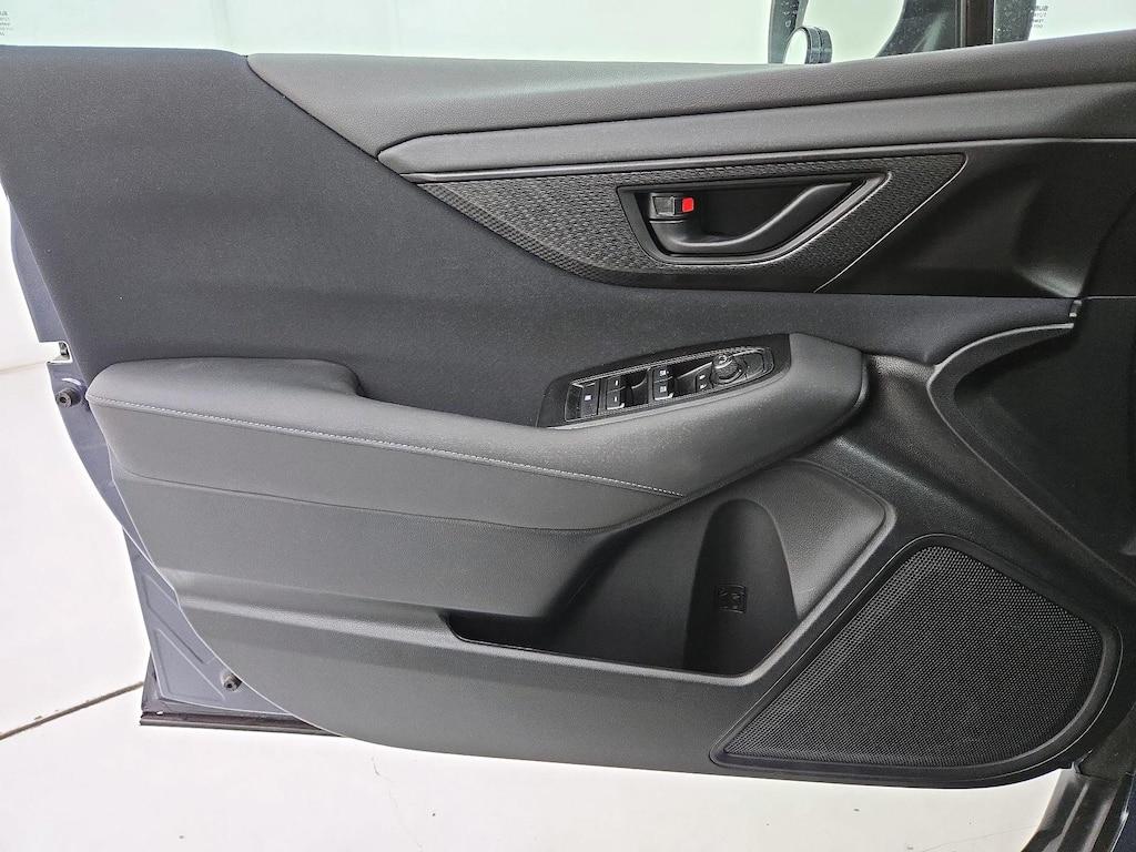 used 2025 Subaru Outback car, priced at $26,998