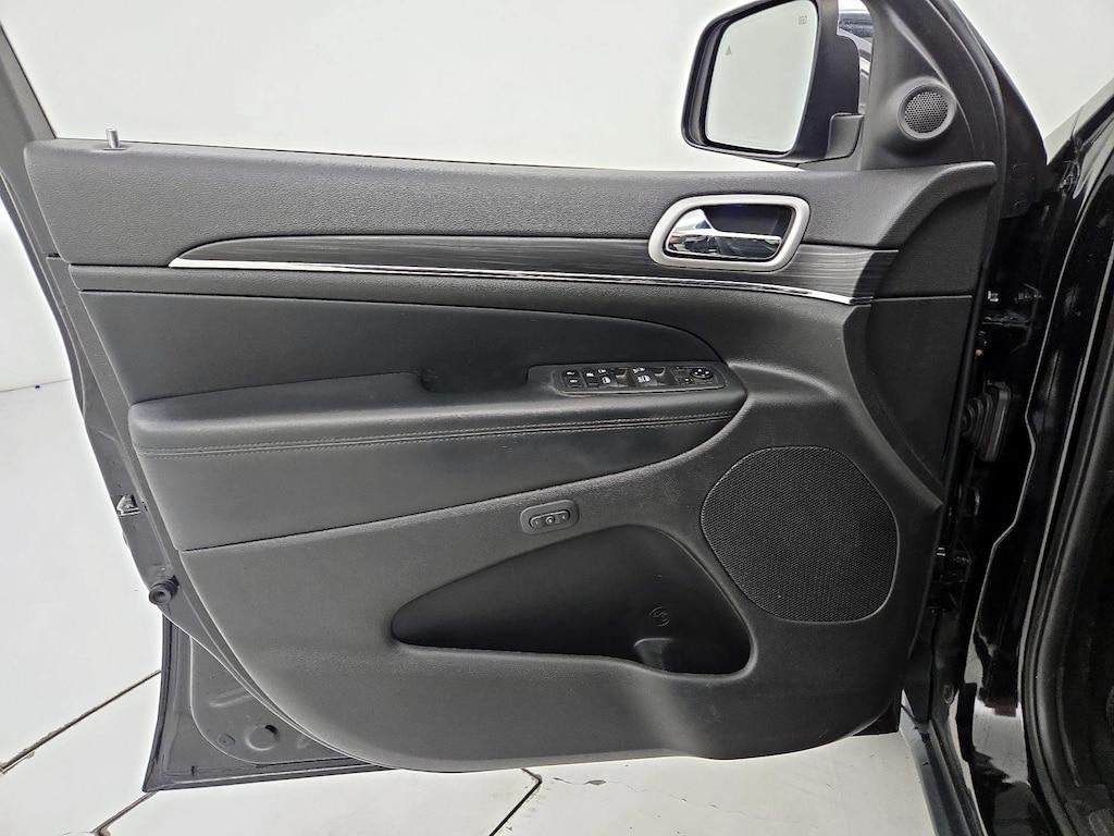 used 2021 Jeep Grand Cherokee car, priced at $25,998