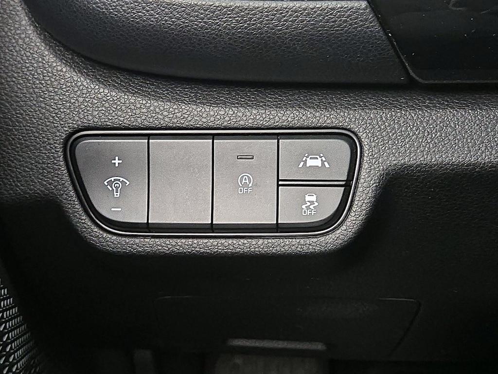 used 2023 Kia Seltos car, priced at $22,998