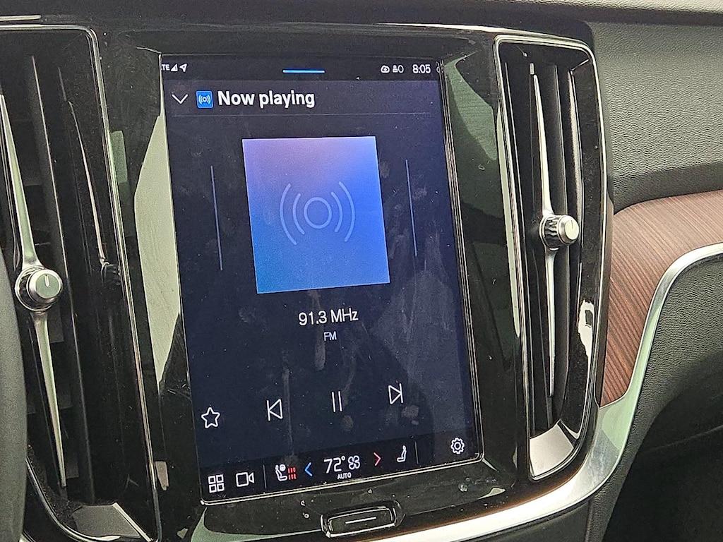 used 2023 Volvo V60 Cross Country car, priced at $32,998