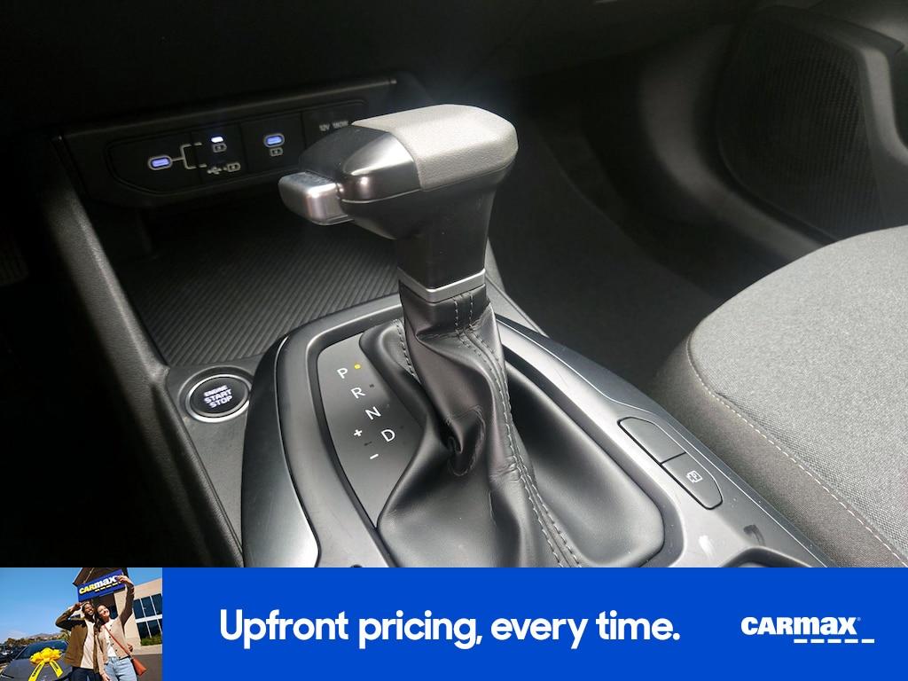 used 2025 Kia K4 car, priced at $22,998