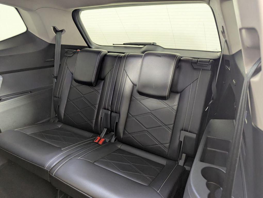 used 2024 Volkswagen Atlas car, priced at $24,500