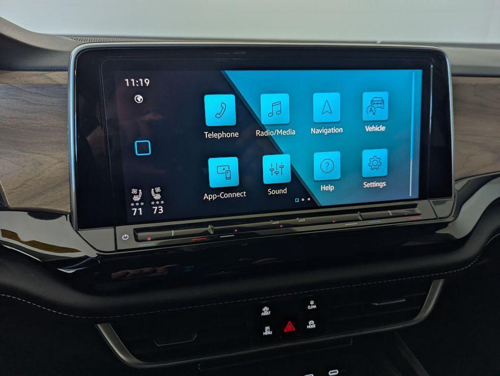 used 2024 Volkswagen Atlas car, priced at $24,500