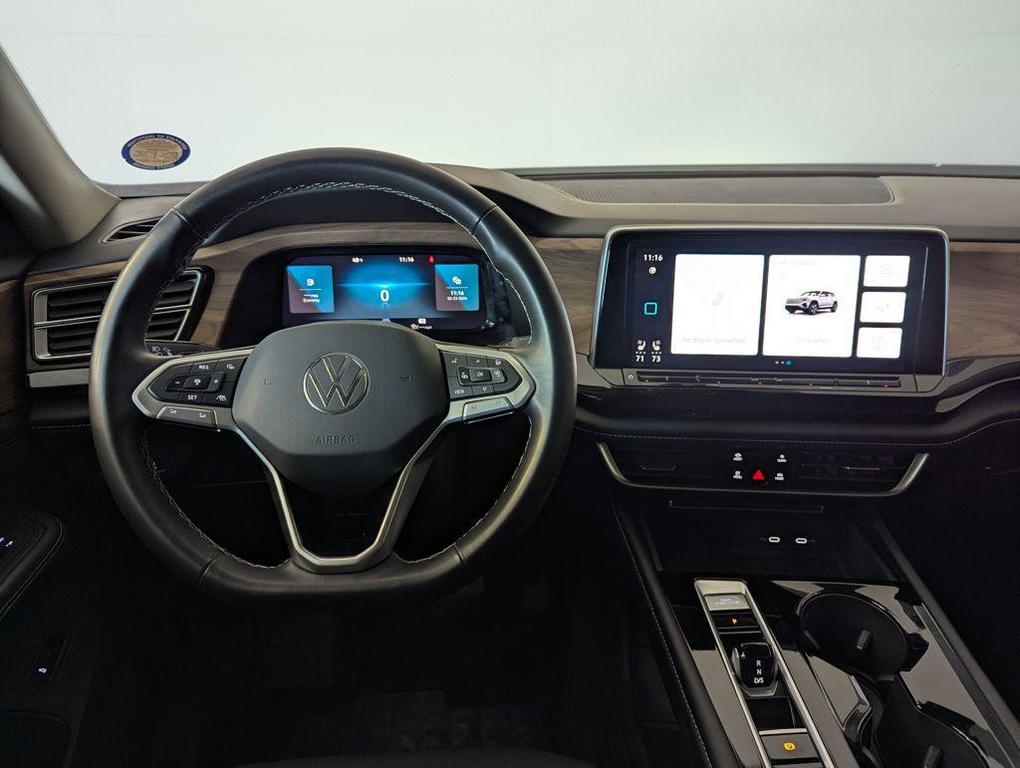 used 2024 Volkswagen Atlas car, priced at $24,500
