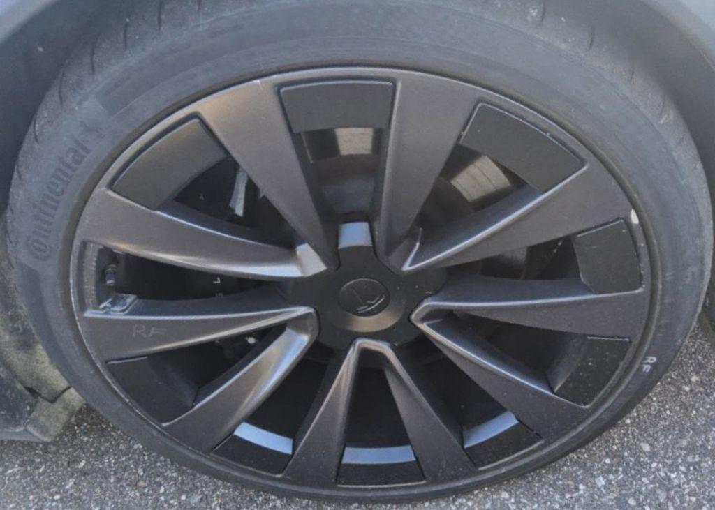 used 2022 Tesla Model X car, priced at $67,615