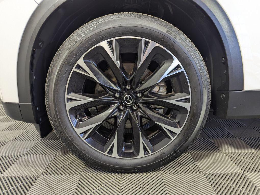 used 2024 Mazda CX-90 PHEV car, priced at $32,000