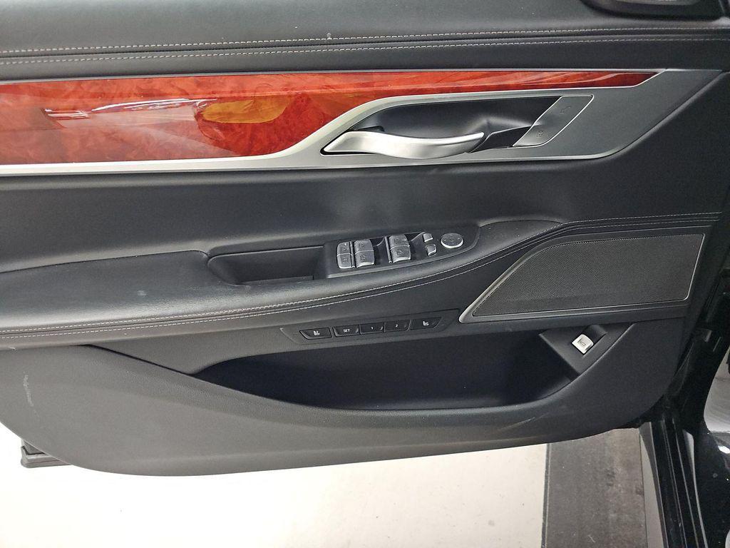 used 2022 BMW ALPINA B7 car, priced at $80,000