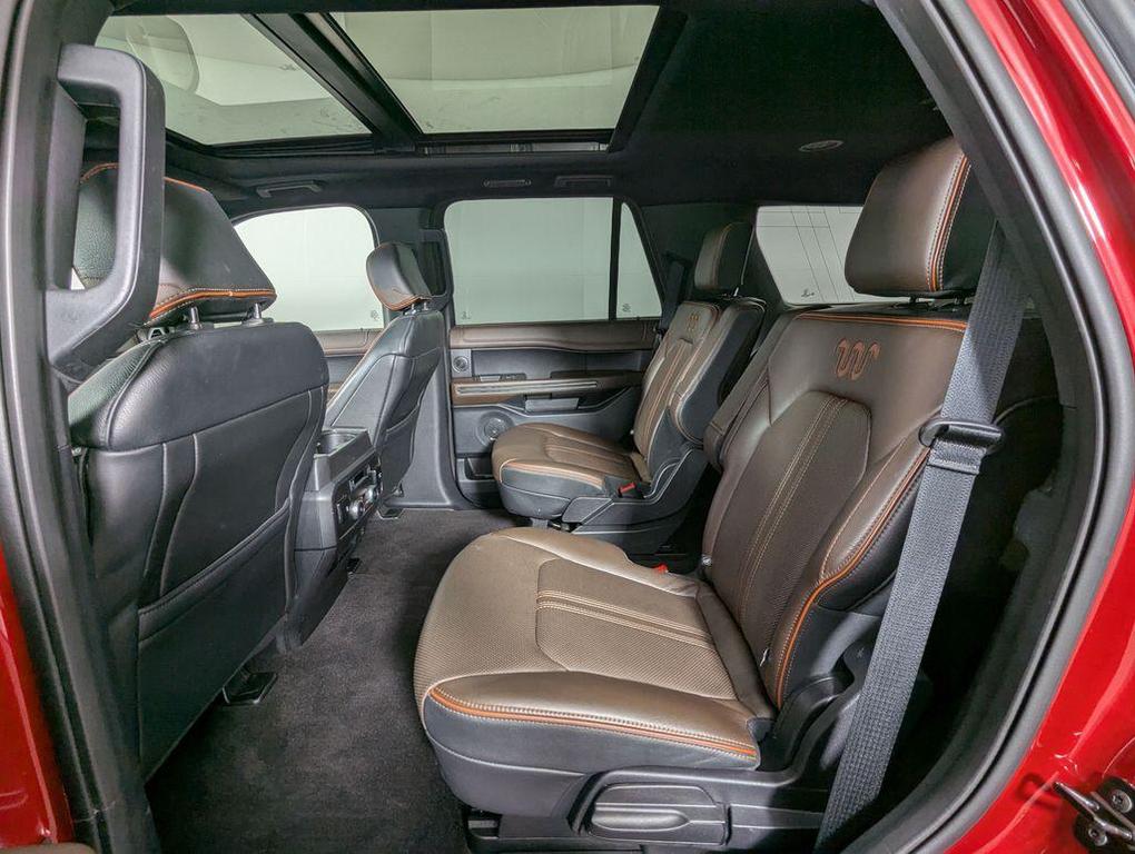 used 2021 Ford Expedition car, priced at $33,875