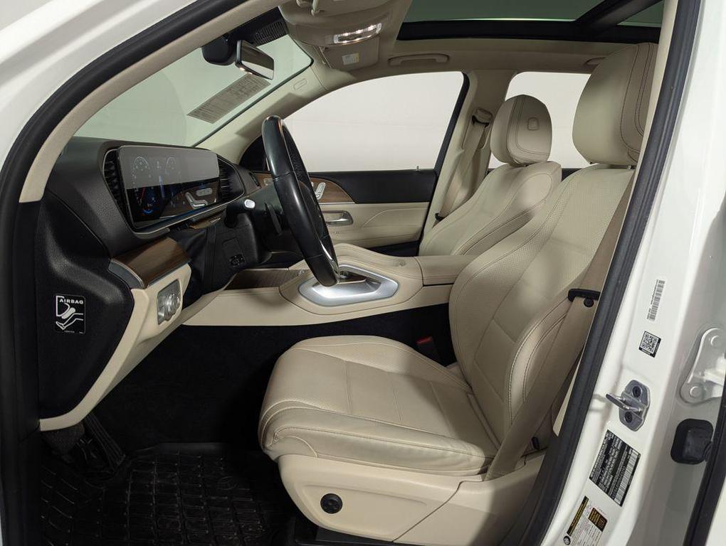 used 2022 Mercedes-Benz GLE 350 car, priced at $34,000