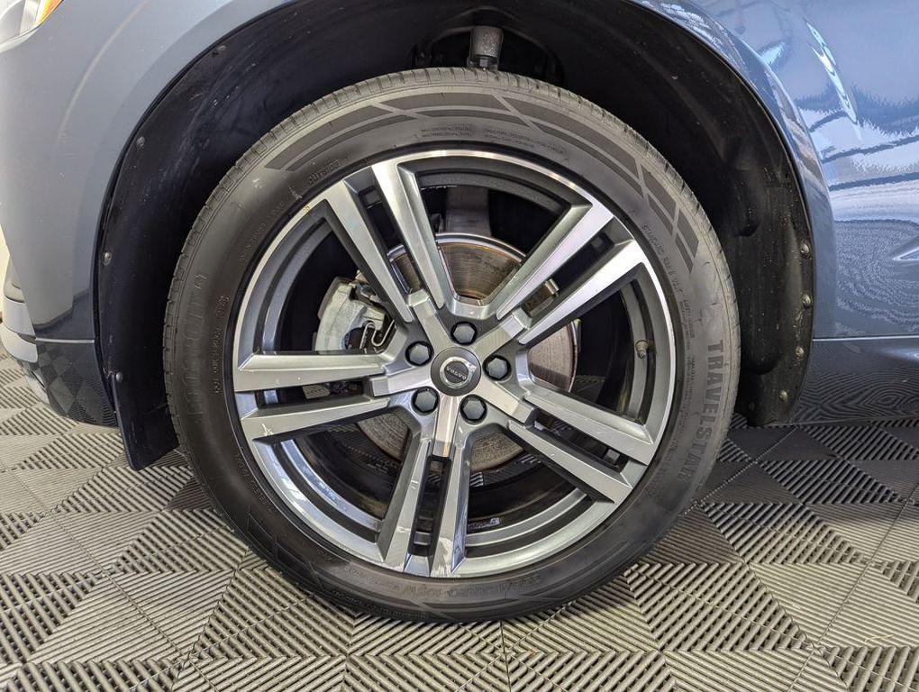 used 2021 Volvo XC60 car, priced at $22,971
