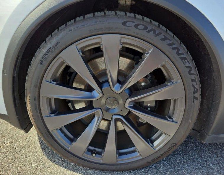 used 2022 Tesla Model X car, priced at $55,873