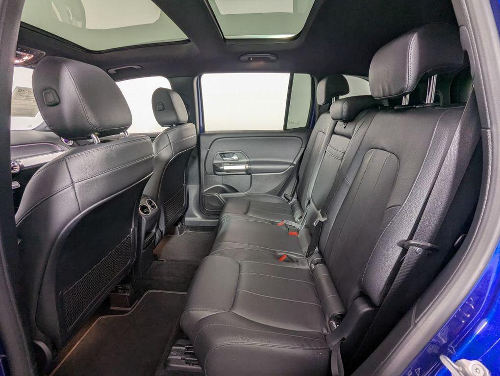 used 2021 Mercedes-Benz GLB 250 car, priced at $24,000