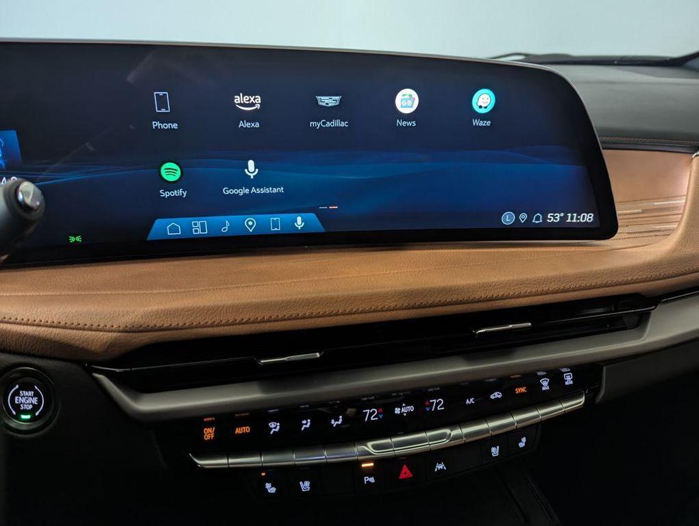 used 2025 Cadillac XT4 car, priced at $39,000