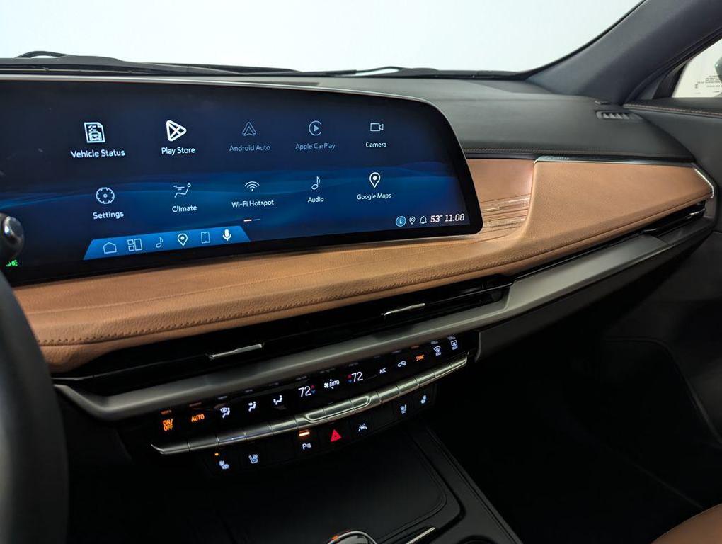 used 2025 Cadillac XT4 car, priced at $39,000