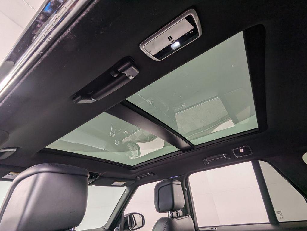 used 2018 Land Rover Range Rover car, priced at $27,765